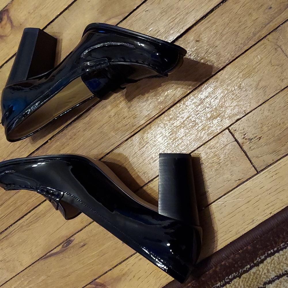 Shoes - Picture 3 of 3